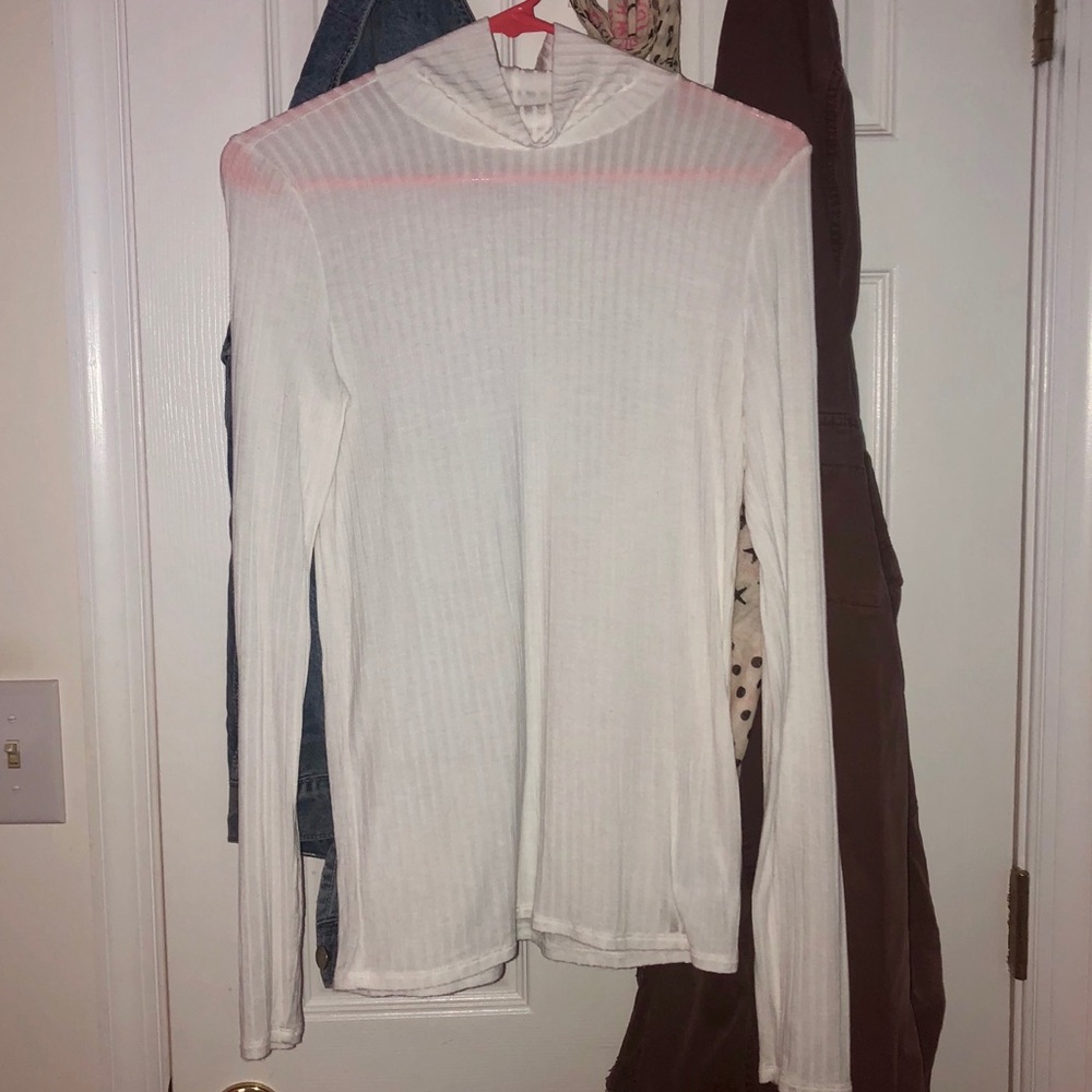 AE ribbed turtleneck